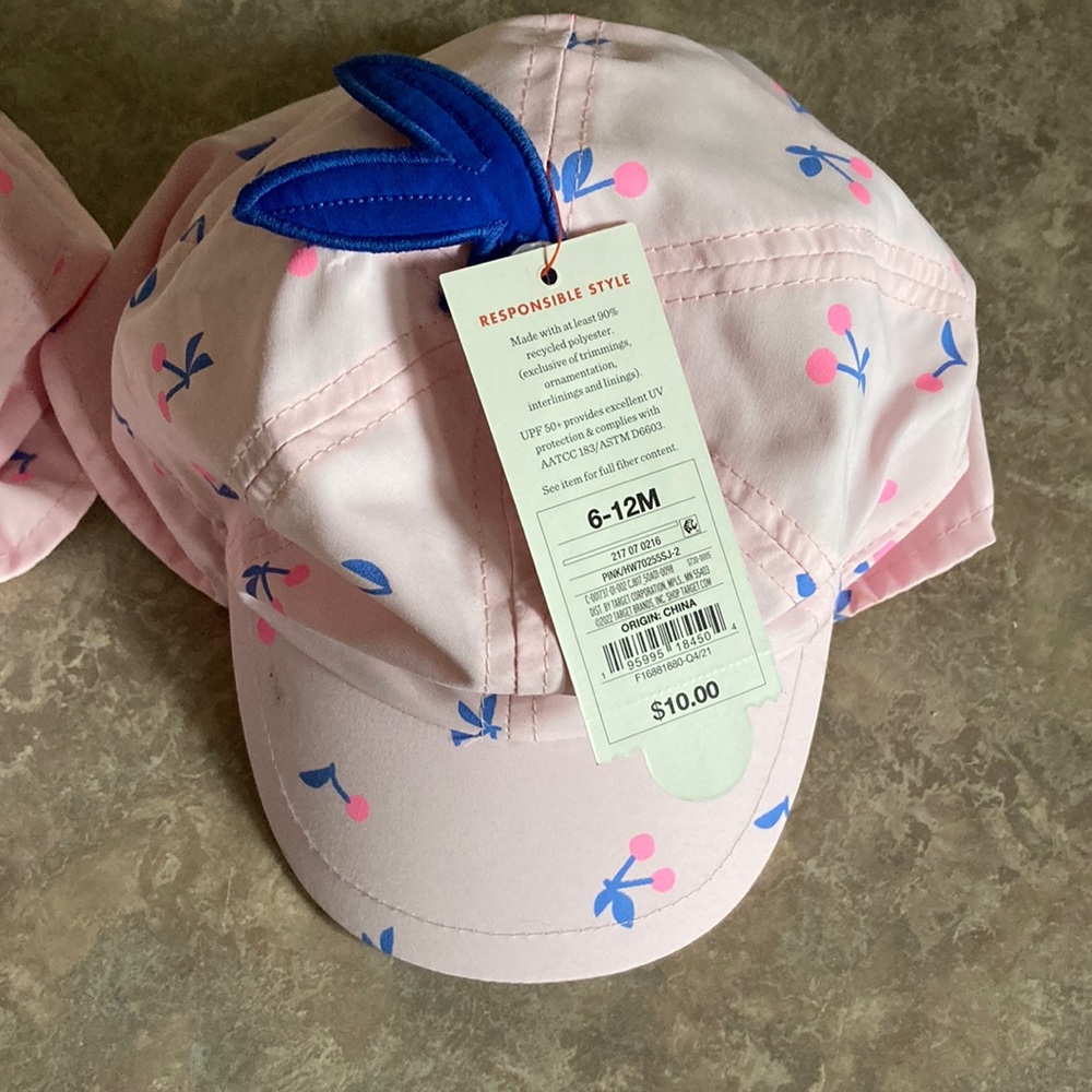 Baby Girl Sun Hat. Never used, still has tag.